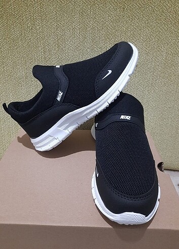 Nike SIFIR ÜRÜN UYGUN FIYAT