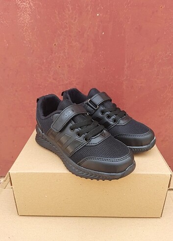 Adidas SIFIR ÜRÜN UYGUN FIYAT