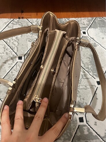 Beden camel Renk Şık kol çantası modeli#vakko#derimod#prada#lcwaıkıkı#defacto#ko