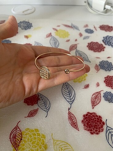 Gold bileklik modeli#gold#gümüş#takı#Bileklik#h&m#zara#mango#Sar - Görsel 2