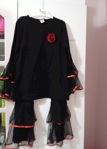 8/9 yaş LC Waikiki İspanyol takım - Görsel 4