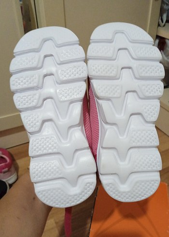 Kız Çocuk Pembe Elastik Bağcıklı Spor Ayakkabı - Görsel 4