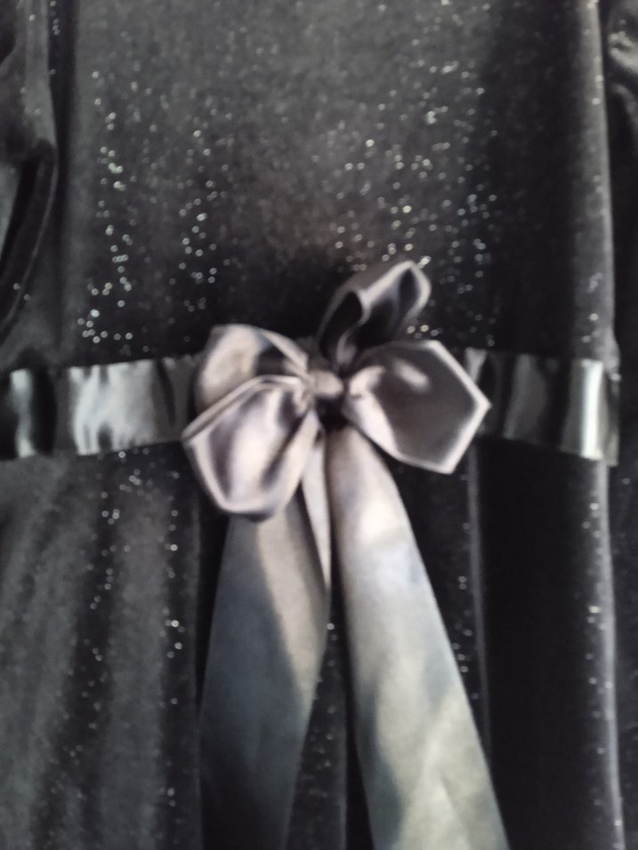 Kemer Detaylı Siyah simli elbise 8/9 yaş - Görsel 4