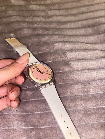  Beden beyaz Renk Swatch Kadın saat