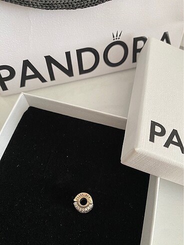  Beden Pandora charm