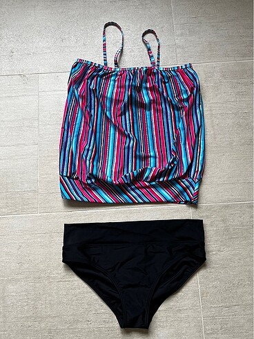 Bayan bikini takımı
