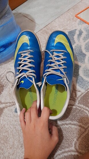 Nike futbol ayakkabısı