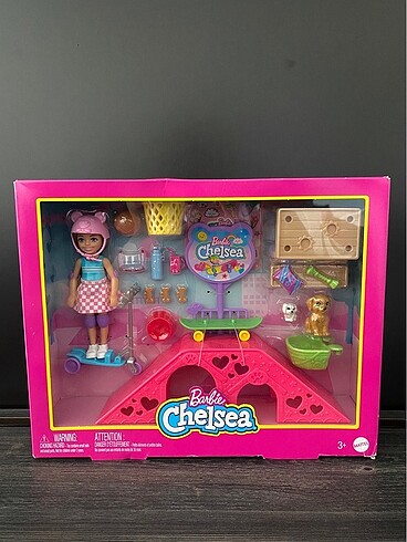 Barbie Chelsea Kaykay Parkı Oyun Seti