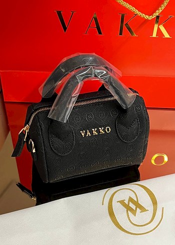 Vakko Siyah iki askılı çanta