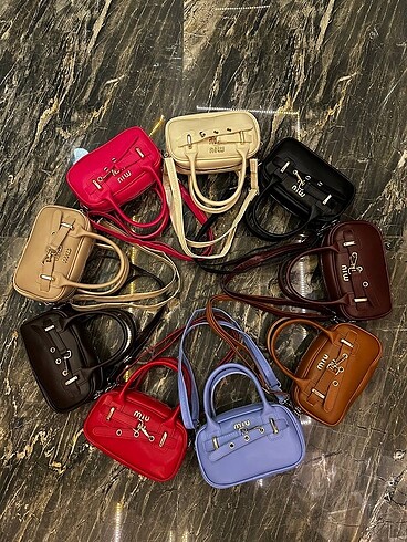 Miu miu kemer detaylı