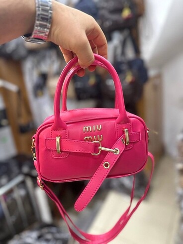 Miu Miu pembe