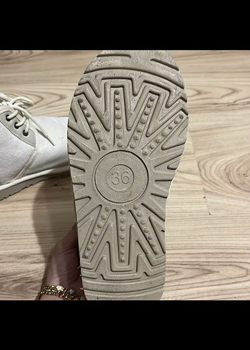 Kadın Gri Beyaz Dolgu Topuklu Sıcak Bot - Görsel 2