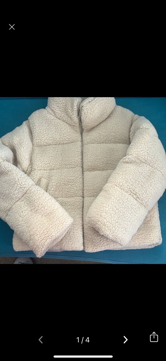 Beyaz Kadın Peluş Kaban - Görsel 2