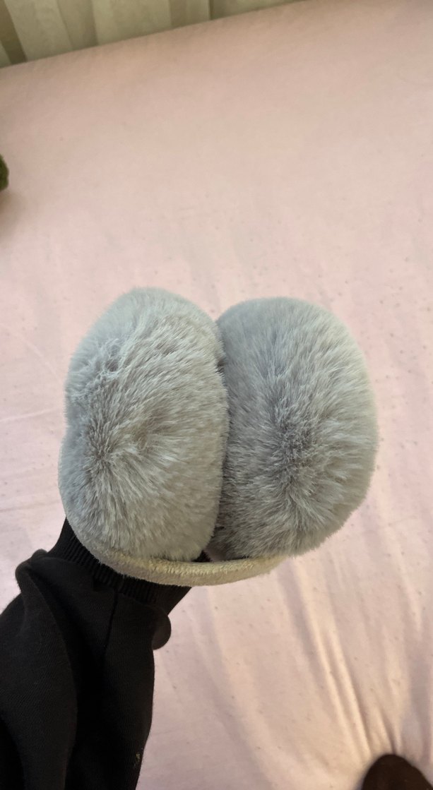 Gri Kürklü Kız Çocuk Kulaklık - Görsel 3