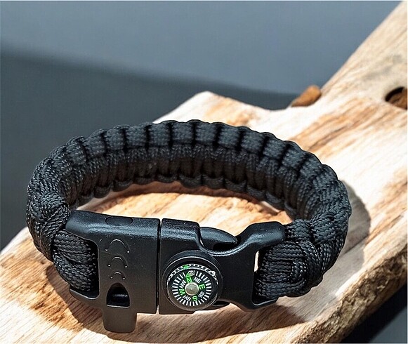 Paracord bileklik
