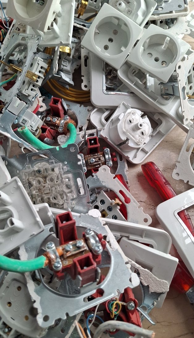 hepsi makel marka  saglamlar 20/ 30 adet arası - Görsel 3