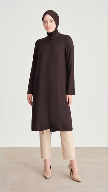 Lily Tunik Brow