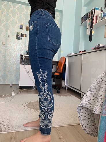 Desenli jean