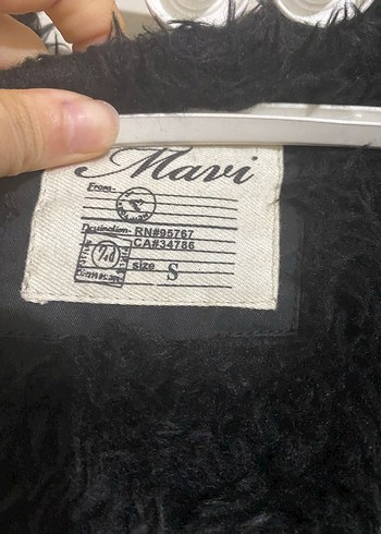 Siyah Kürklü Midi Kadın Mont - Görsel 2