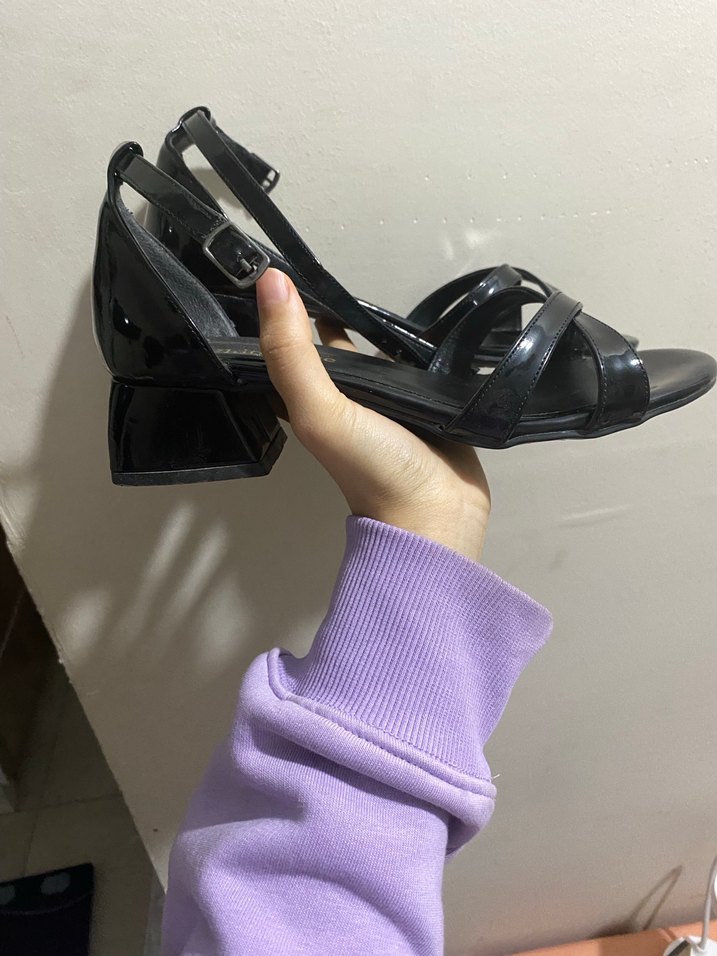 Siyah kalın kısa topuk Tokalı Stiletto - Görsel 2