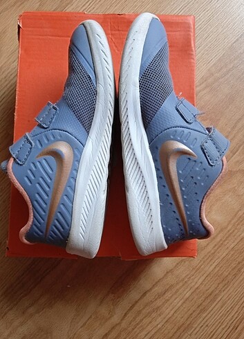 Nike kız çocuk spor ayakkabı 27 numara