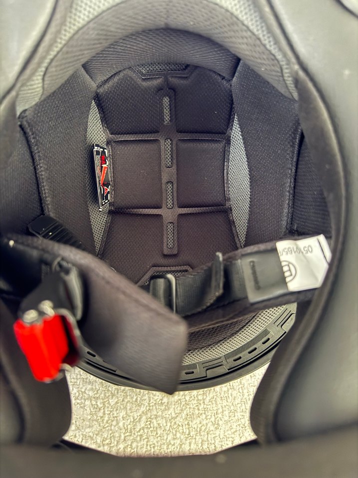 Parlak Siyah NERVE Biker Motosiklet Kaskı - Görsel 3