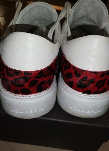 ACADEMIA 38 NUMARA - Görsel 2