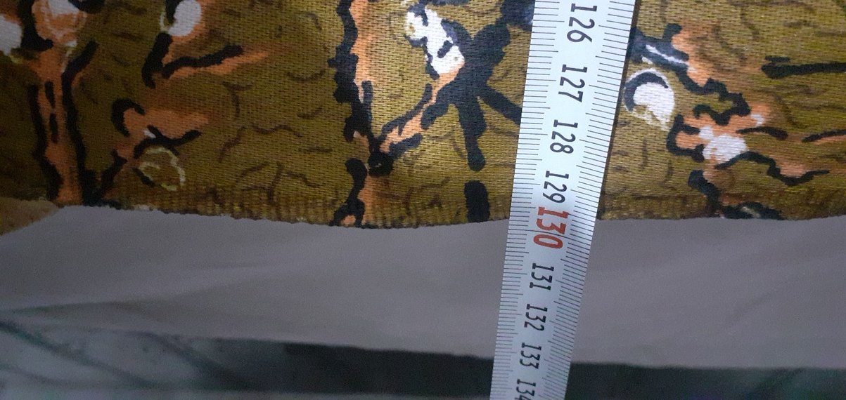 Kahverengi Desenli Masa Örtüsü - Görsel 3