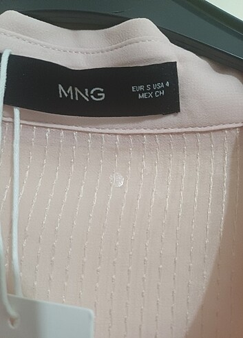 Mango Mango toz pembe pullu gömlek 