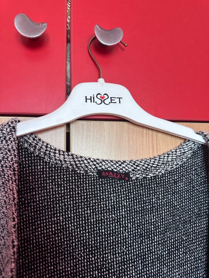 Gri Uzun Örgü Kadın Hırka - Görsel 2