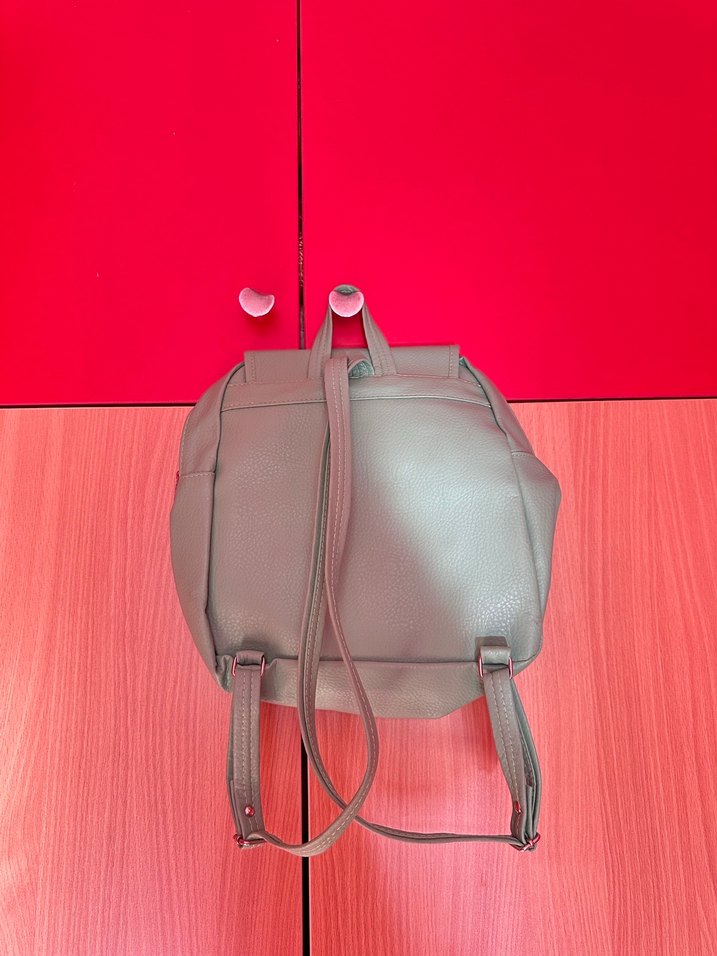 Su Yeşili Deri Kadın Sırt Çantası - Görsel 2