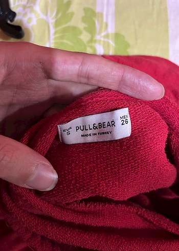 Kırmızı Kapüşonlu Kadın Sweatshirt Pull&Bear - Görsel 3