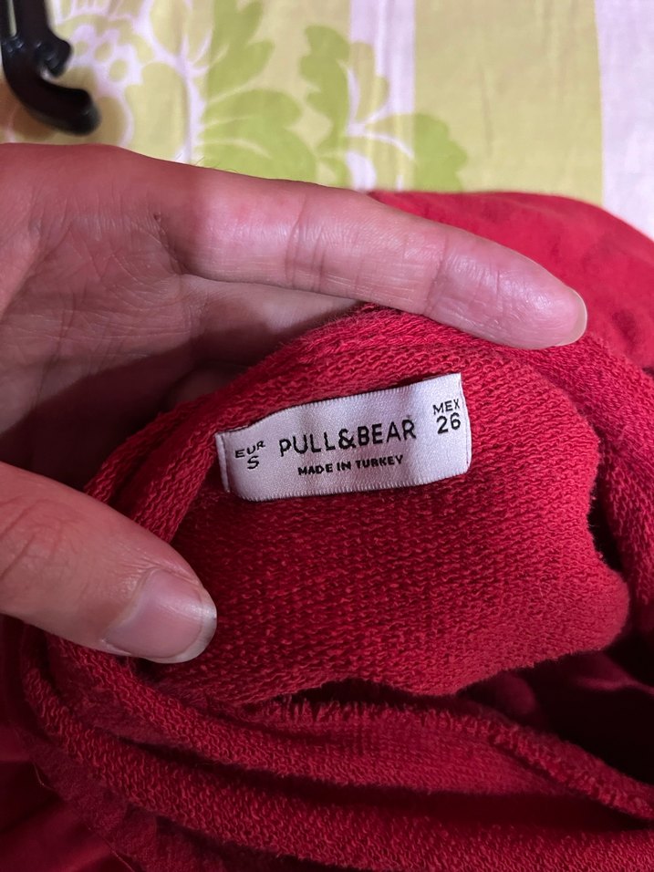 Kırmızı Kapüşonlu Kadın Sweatshirt Pull&Bear - Görsel 3