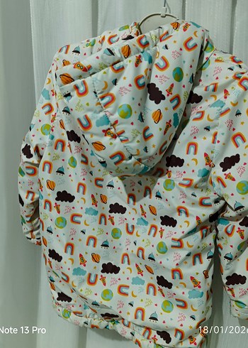 Sarı Baskılı Erkek Çocuk Yağmurluk - Görsel 3