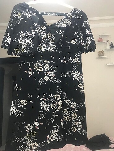 Trendyol & Milla Çiçeklik yazlık mini elbise