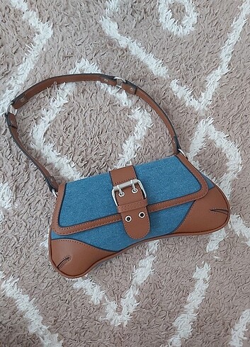 Stradivarius Çanta