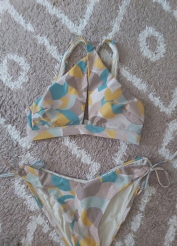 Renkli Parlak Penti Bikini