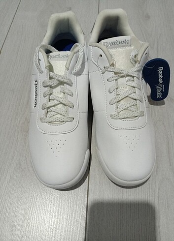 Reebok 38 numara orijinal Reebok spor