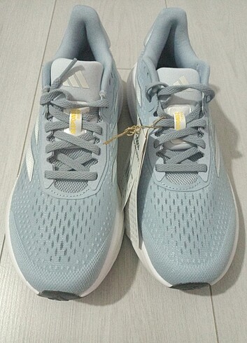 Adidas 39 numara orijinal adidas marka
