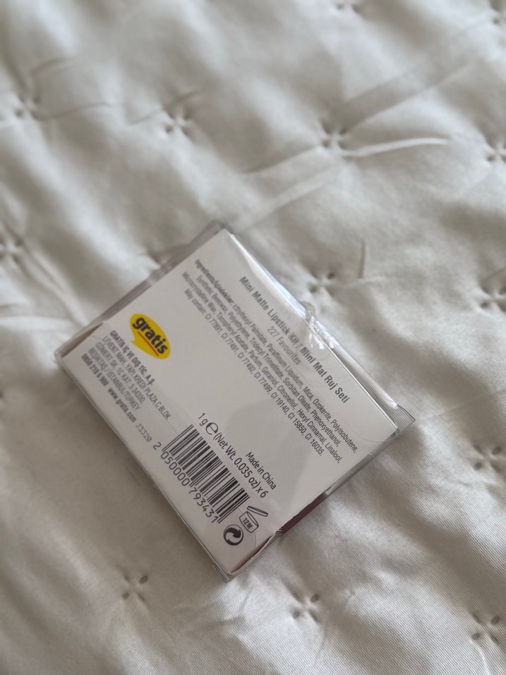 Bej Tonlarında MUST Ruj Seti - Görsel 2