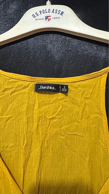 s Beden Bershka bluz