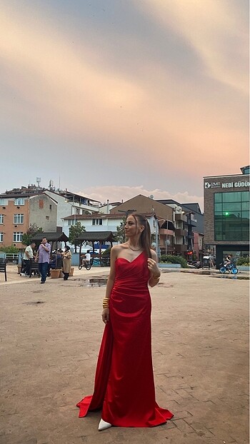 m Beden Abiye elbise