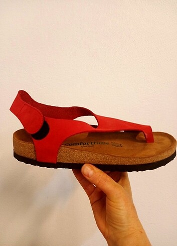 37 Beden kırmızı Renk Comfortfusse bayan sandalet