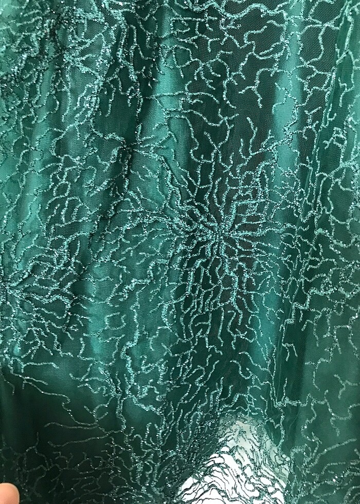 Tesettür Zümrüt yeşili 42 beden uzun abiye - Görsel 3