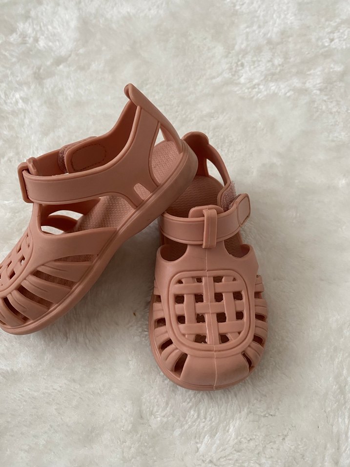 Kız Çocuk Pembe Tokalı Sandalet - Görsel 2