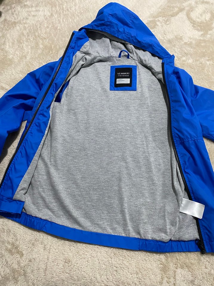 Lc waikiki erkek çocuk ince yağmurluk - Görsel 4