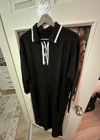 Düğmeli Polo Yaka Siyah Uzun Kollu Kadın Elbise - Görsel 4