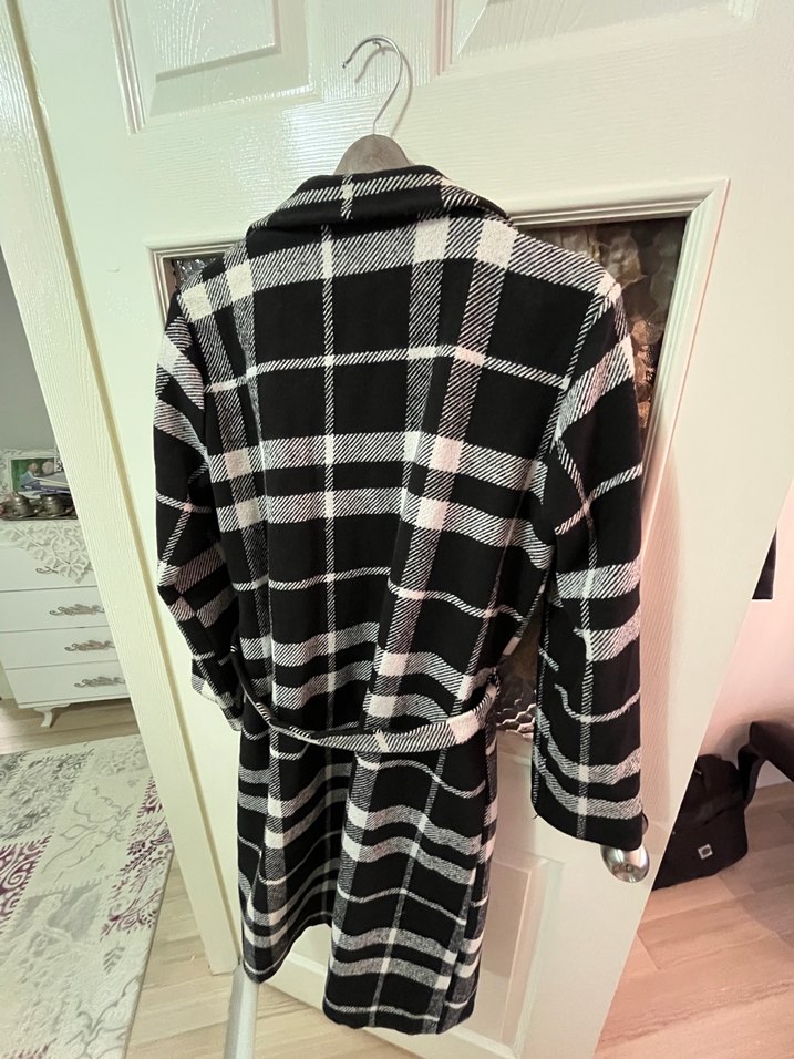 Kadın Ekose Kuşaklı Uzun Kaban - Görsel 2