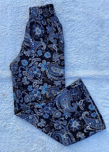 Çiçek Desenli Kadın Bol Kesim Kumaş Pantolon - Görsel 2