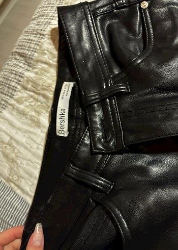 bershka deri pantolon - Görsel 3